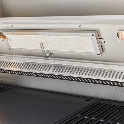 BeefEater 7000 Premium 4-Burner BBQ + Side Burner Gas Barbecues BeefEater Barbecues