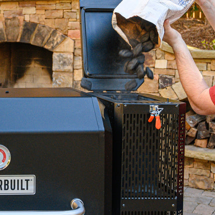 Masterbuilt Gravity Series 800 Digital Charcoal Grill and Smoker Charcoal Barbecues Masterbuilt   