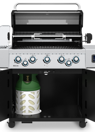 Broil King Regal Q 590 Pro Gas Barbecues Broil King