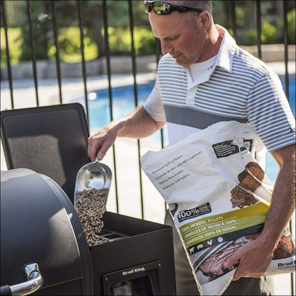 Broil King Regal 500 Pellet Smoker and Grill BBQ Smokers and Pellet Grills Broil King   