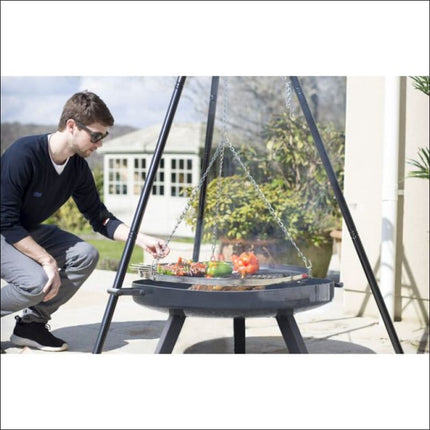 Tripod With Carry Bag & Grill Fire Pit Maxiheat   